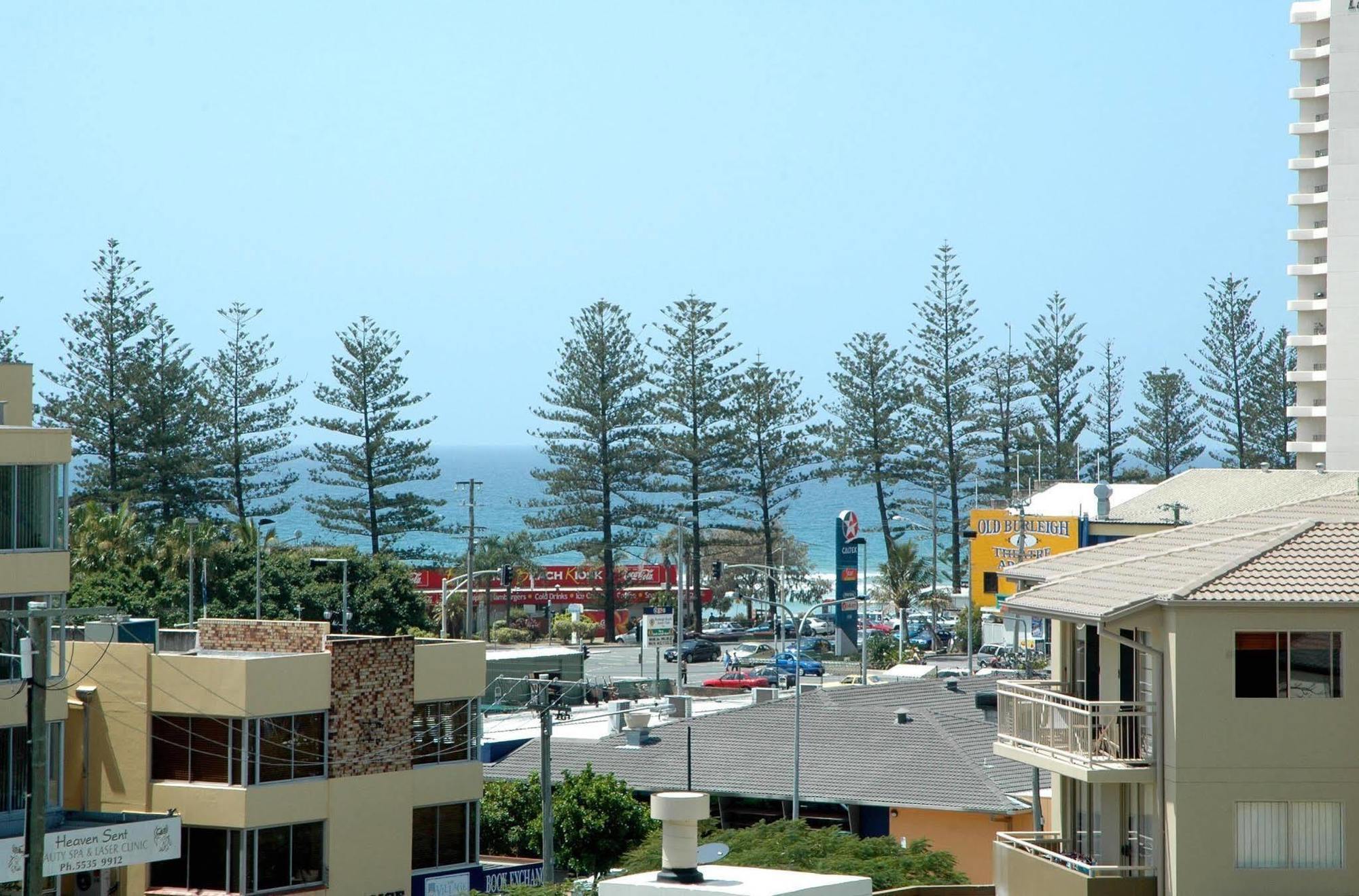 The Village At Burleigh Gold Coast Exterior foto